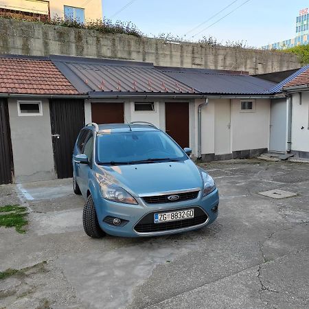 S15 Studio Apartment Free Parking Zágráb Kültér fotó